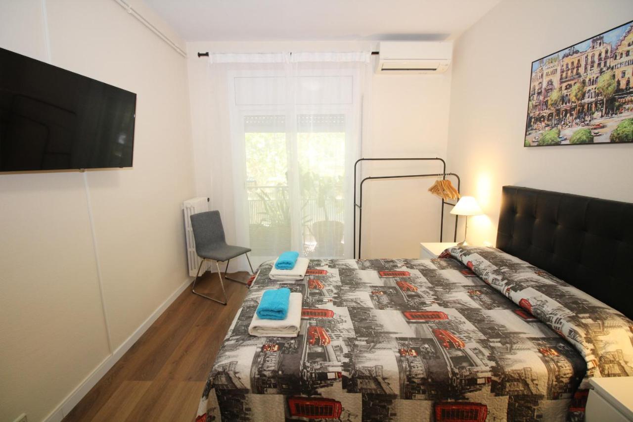 Urgel Habitaciones Barcelona Eksteriør billede